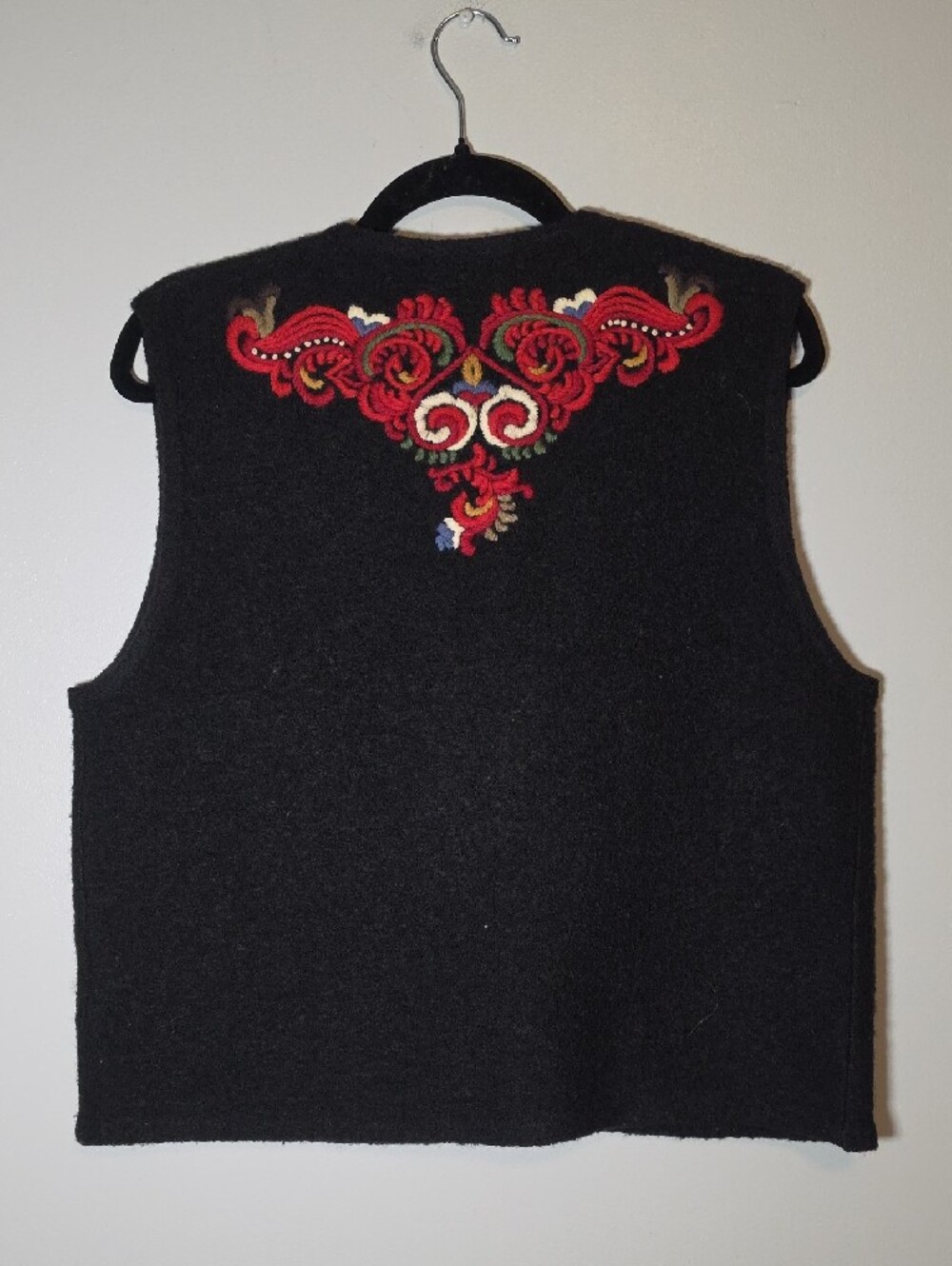 Vrikke Norwegian Black Wool Vest with Red Embroidered Accents Colorful Tradition - Picture 7 of 8